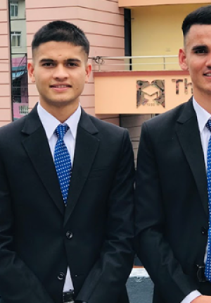 unsplash_9Z1KRIfpBTM